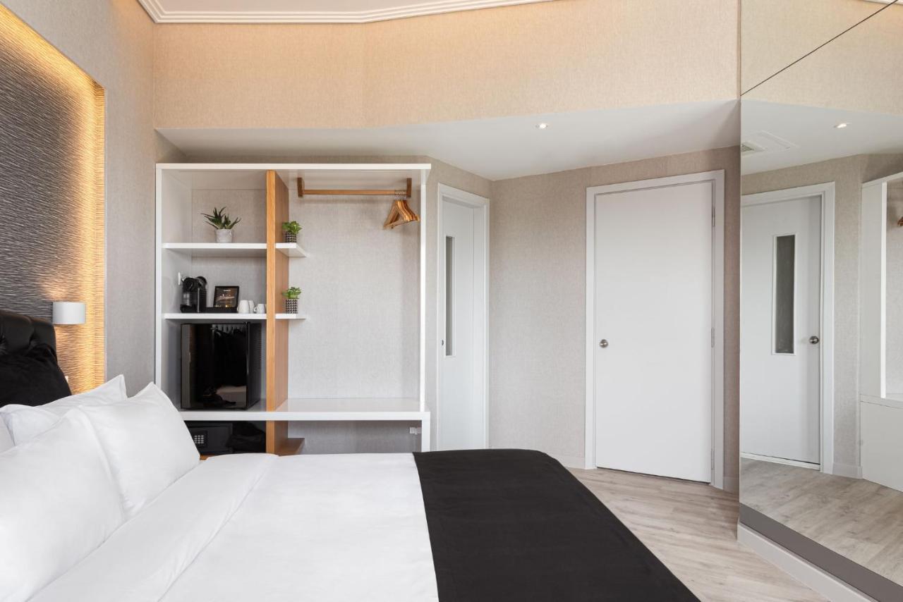 Kreoli Suites Glyfada Афіни Екстер'єр фото