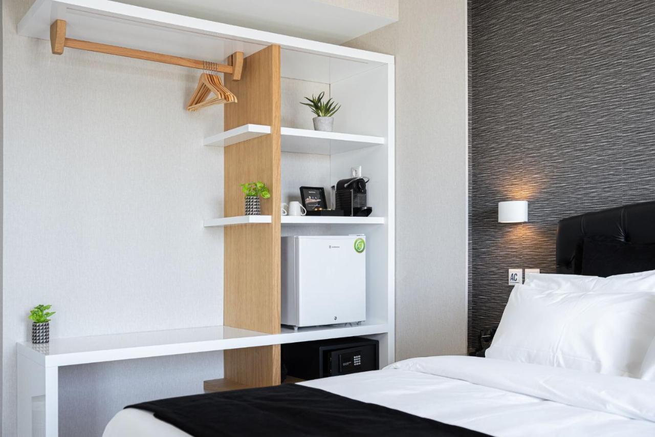 Kreoli Suites Glyfada Афіни Екстер'єр фото
